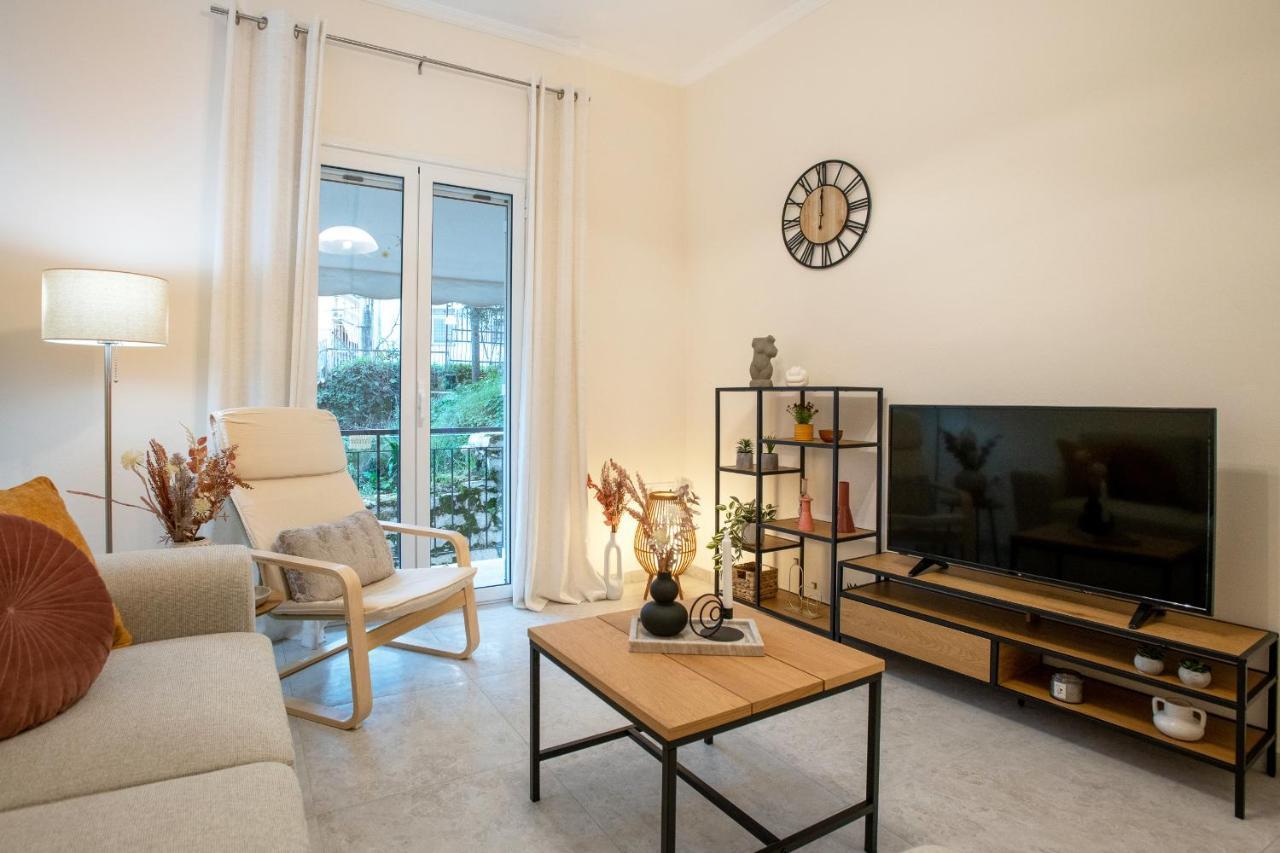 Helena'S Apartment In Corfu Town Екстер'єр фото